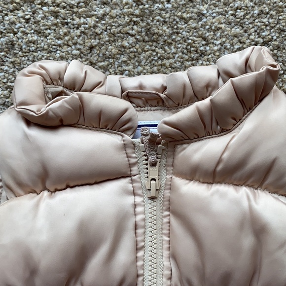 Gymboree puffer vest toddler size 4 (XS) - Picture 10 of 10